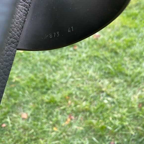 VALENTINO GARAVANI
SANDALI LOGO Yellow & Green Slides - Picture 4 of 8